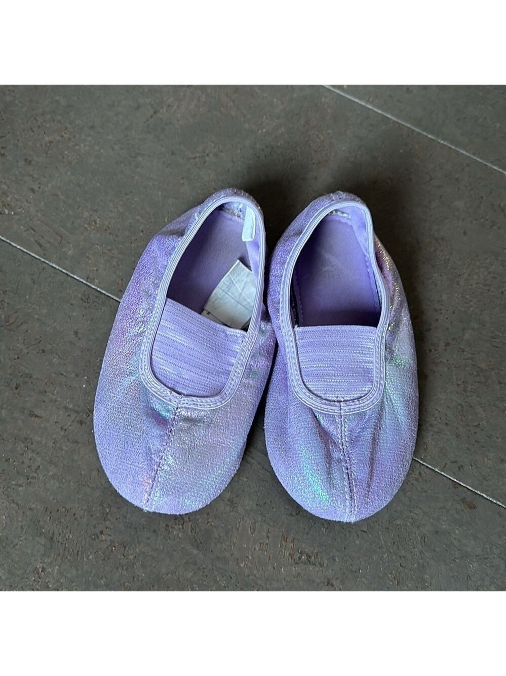 H&M slippers size 9-9.5